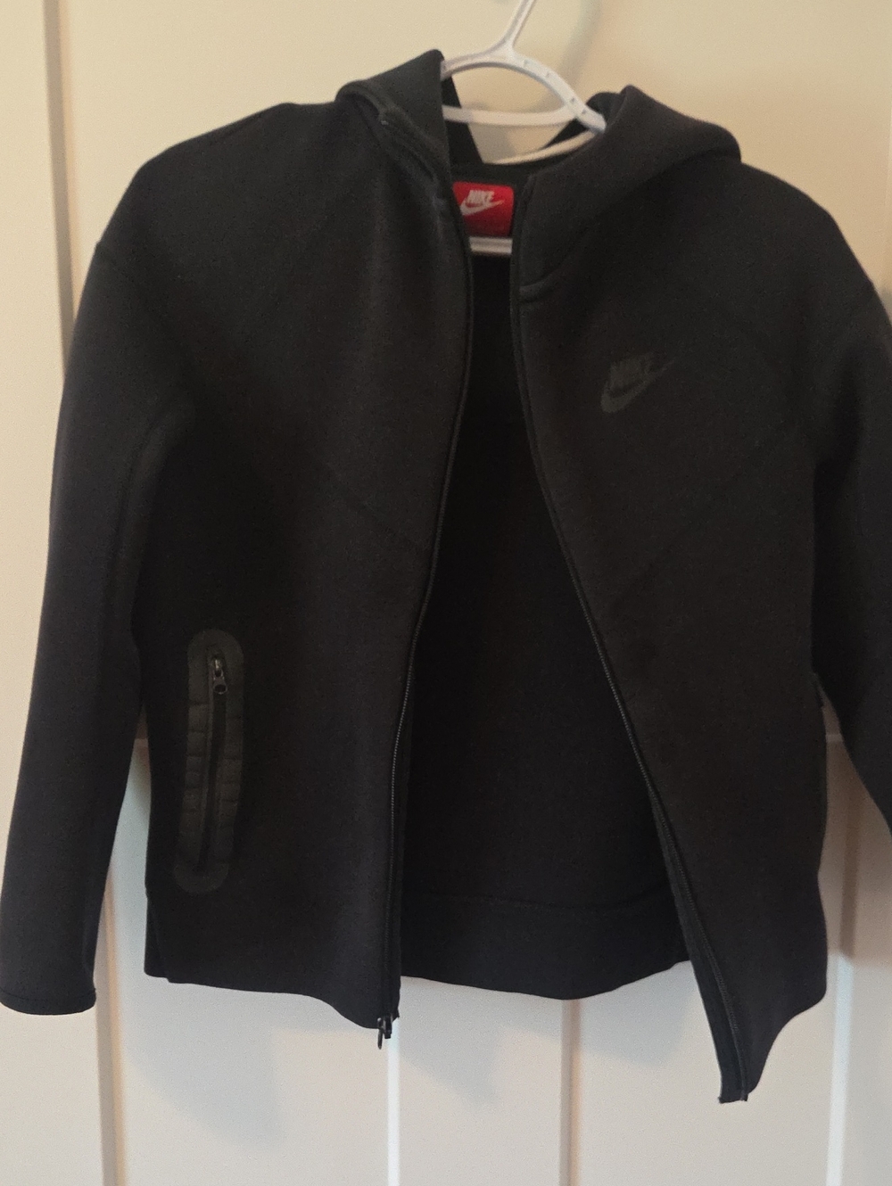 Nike Tech Boys Black Hooded Full-Zip Jacket - Picture 6 of 8